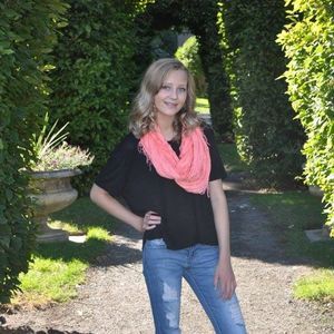 Meet your Posher, Ashley